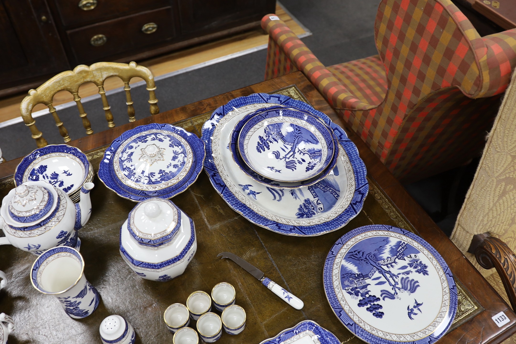 A large quantity of Booth's 'Real Old Willow' dinner wares